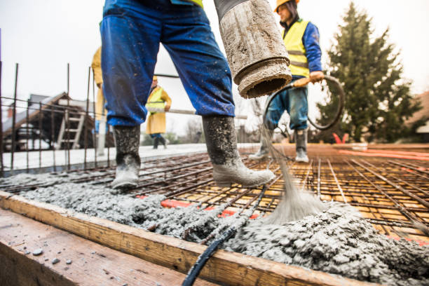 Best Commercial Concrete Contractor  in American Falls, ID
